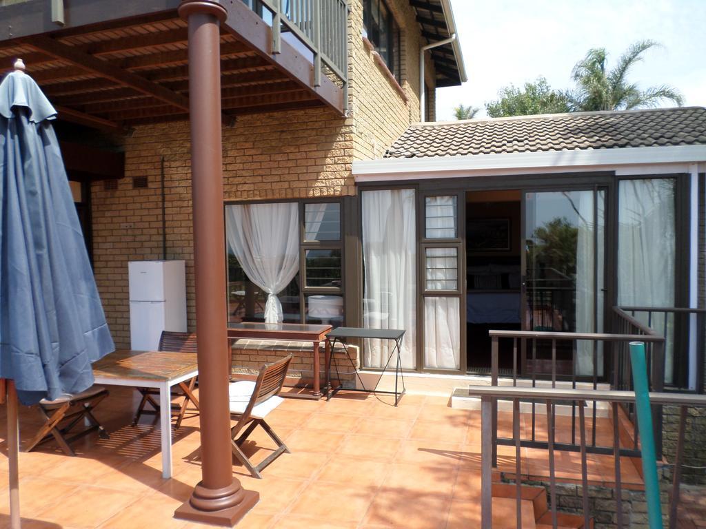 Kingston Place Guesthouse เดอร์บัน ภายนอก รูปภาพ
