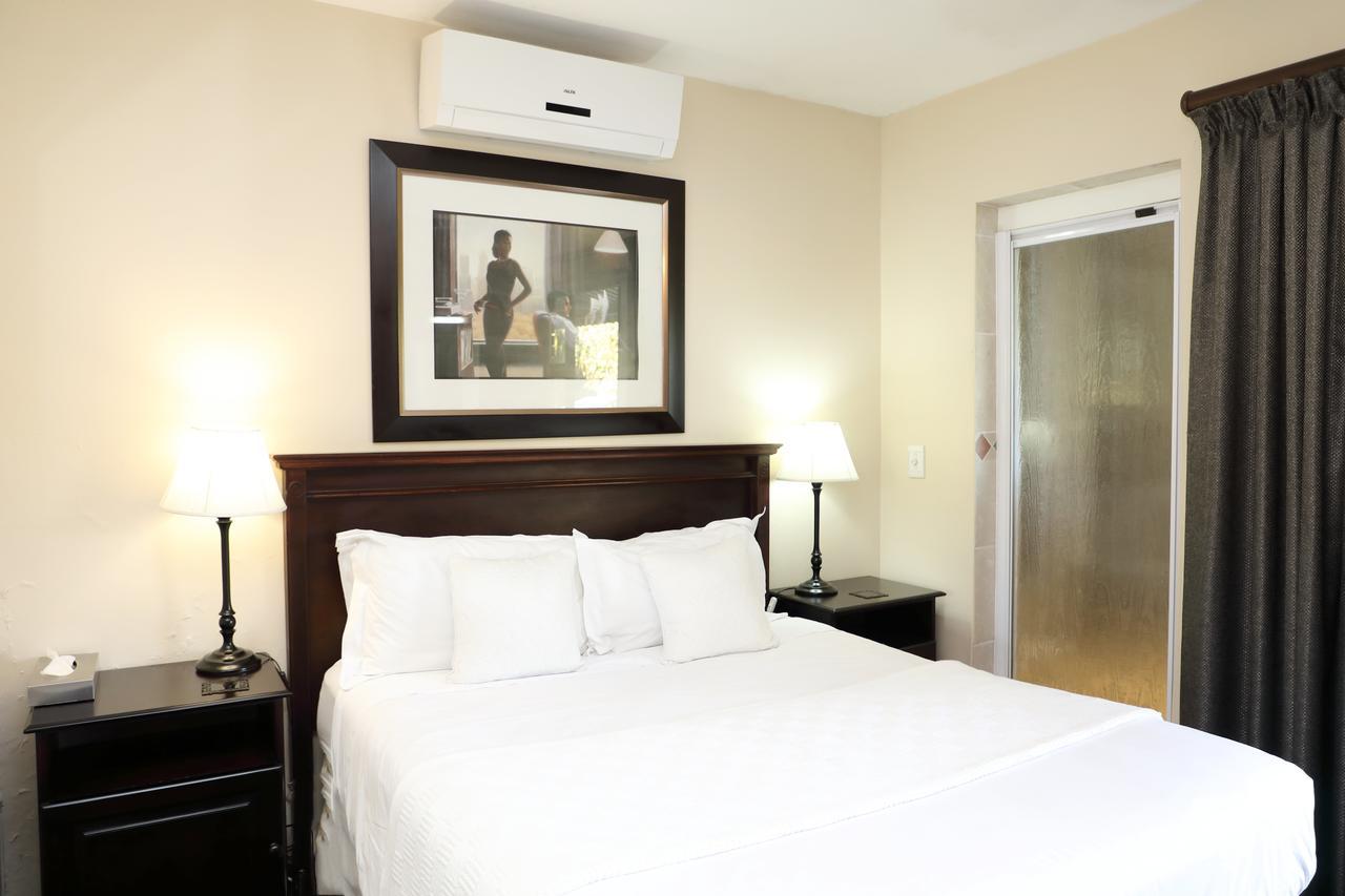 Kingston Place Guesthouse เดอร์บัน ภายนอก รูปภาพ
